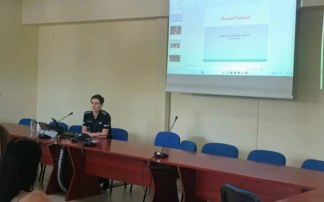 Bezrobotni z Kalisza dowiedzieli się, jak bezpiecznie szukać pracy