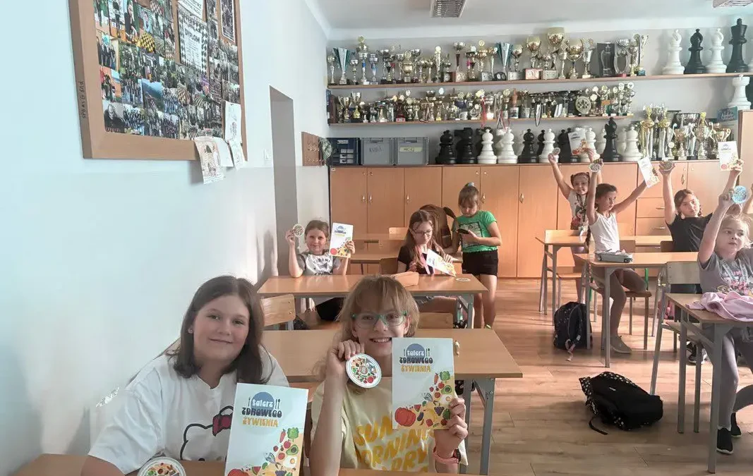 Edukacja żywieniowa w Kaliszu – uczniowie uczą się zdrowego talerza