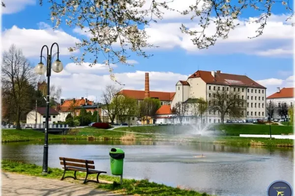 Opatówek na zdjęciach – fotograficzna podróż po urokliwym mieście Powiatu Kaliskiego