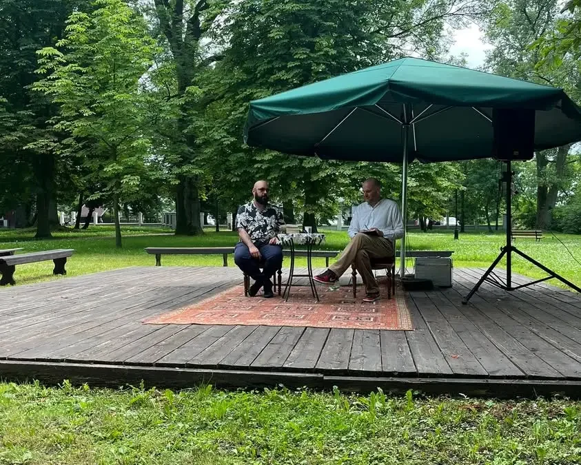 Literatura na trawie w Russowie: spotkanie z Pawłem Rzewuskim