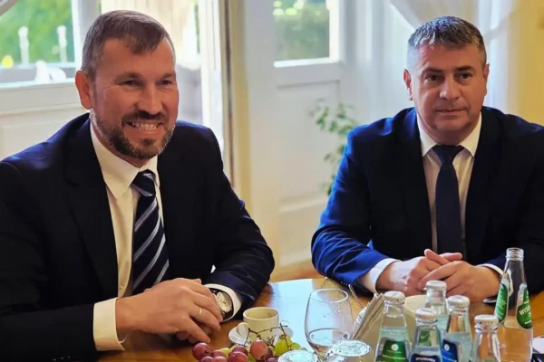 Gmina Opatówek i Powiat Kaliski budują ścieżkę rowerową Trojanów-Chełmce