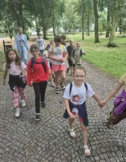 Wakacyjne przygody w MDK w Kaliszu: kino, park i lody
