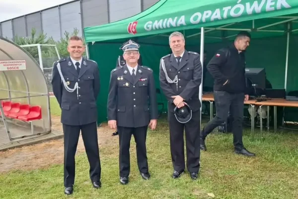 Gminne Zawody Sportowo-Pożarnicze w Opatówku – emocje i rywalizacja na boisku