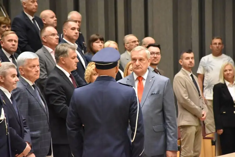 Święto kaliskiej policji: awanse i wyróżnienia dla ponad 100 funkcjonariuszy