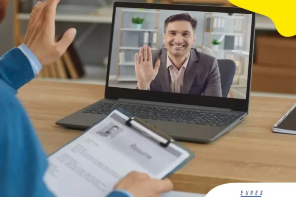 Jak przygotować się do rozmowy kwalifikacyjnej online z zagranicznym pracodawcą?