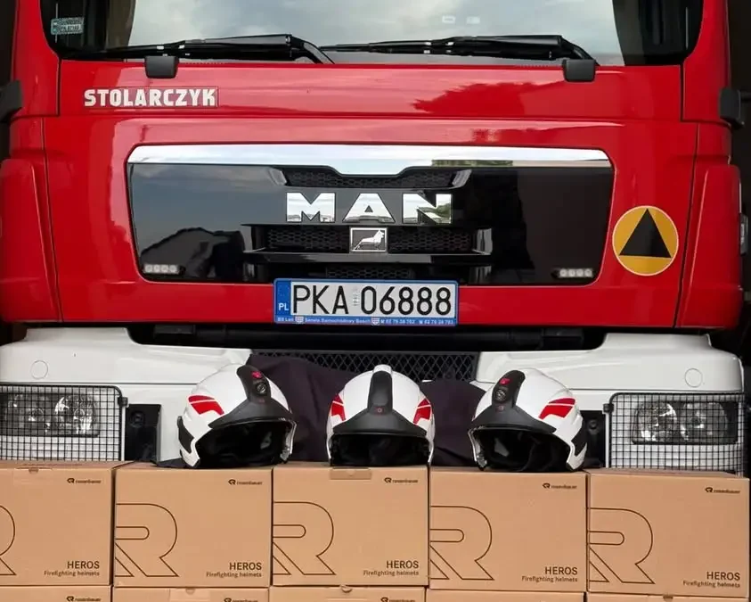 Nowe hełmy Rosenbauer HEROS TITAN dla OSP Rajsko – 16 400 zł z Funduszu Sołeckiego