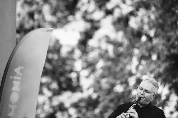 Muzyczne zdjęcie tygodnia: Marek Maciejewski i Kalisz Klezmer Band na festiwalu