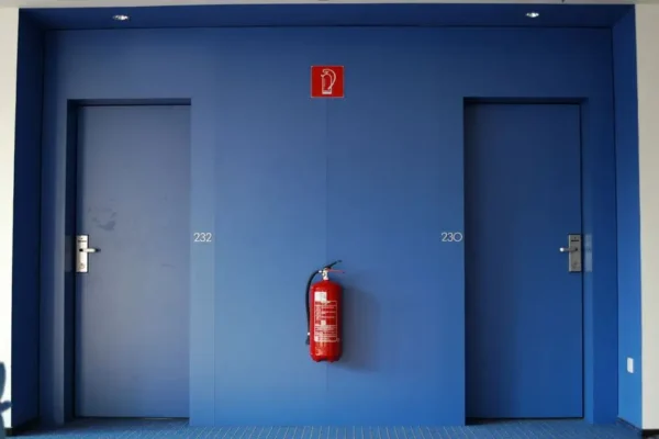 Nowe obowiązki dla hoteli i apartamentów: czujki dymu od 30 czerwca