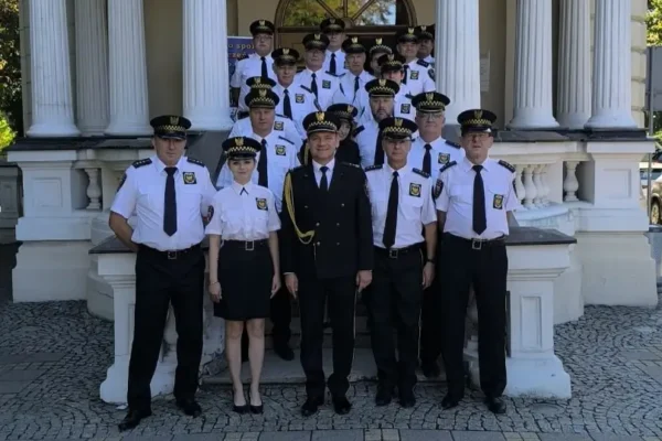 35 lat Straży Miejskiej w Kaliszu: uroczysta odprawa i podziękowania dla funkcjonariuszy