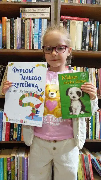Grad w Kaliszu? Biblioteka zachęca do czytania w domowym zaciszu