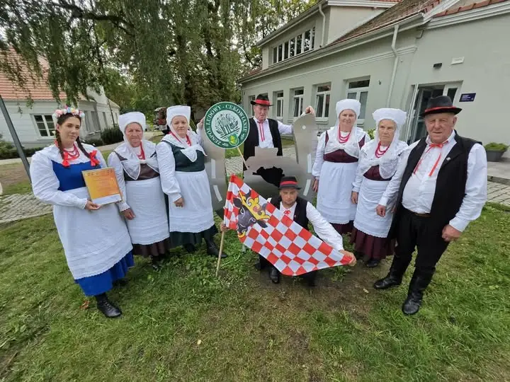 Cekowianie zachwycili na ogólnopolskim festiwalu muzyki ludowej w Leszczynku