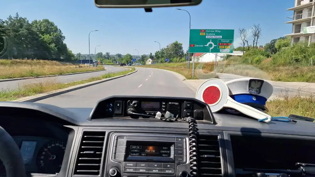 Policja przypomina: bezpieczna podróż zaczyna się przed wyruszeniem w trasę