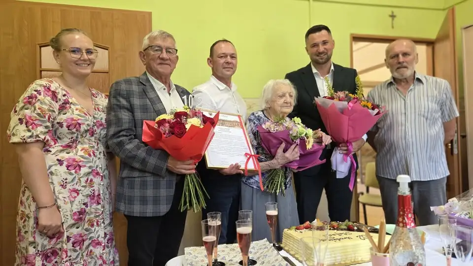 102. urodziny Stefanii Jamrozińskiej w DPS w Liskowie