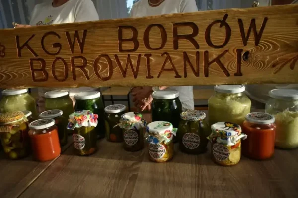 Rodzinne popołudnie w Borowie: warsztaty przetwórstwa i dzień otwarty w OSP