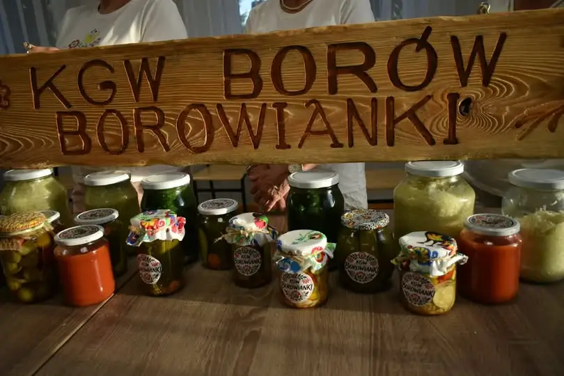 Rodzinne popołudnie w Borowie: warsztaty przetwórstwa i dzień otwarty w OSP
