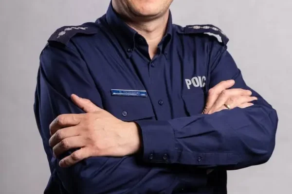Poznaj dzielnicowego rejonu nr 5 w Kaliszu – asp. szt. Robert Trzęsicki