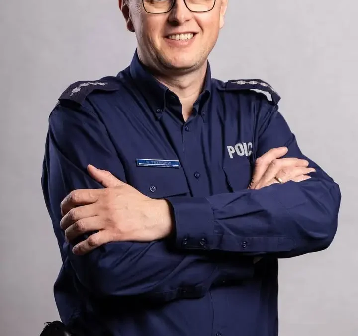 Poznaj dzielnicowego rejonu nr 5 w Kaliszu – asp. szt. Robert Trzęsicki