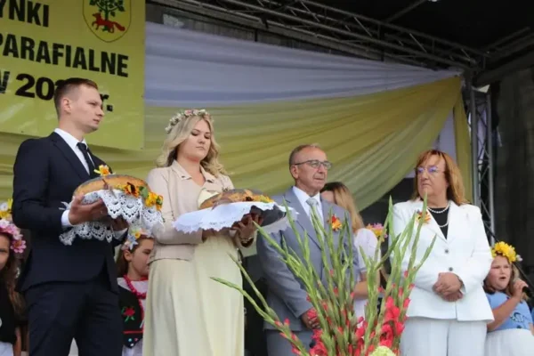 Dożynki Gminno-Parafialne w Liskowie: święto plonów z koncertem Piotra Pręgowskiego