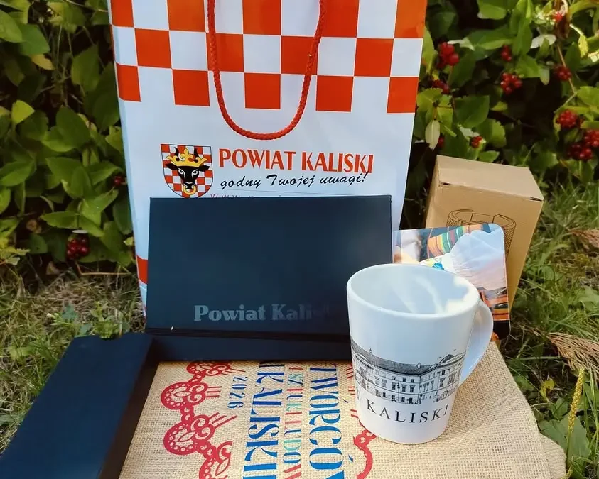 Licytacja zestawu od Powiatu Kaliskiego dla małej Zoi – do 27 sierpnia