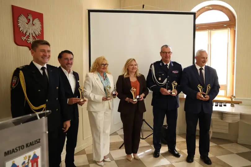 Jubileusz 35-lecia Straży Miejskiej w Kaliszu – gratulacje i podziękowania od PSSE