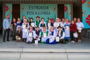 III Estrada Folkloru w Zdunach: święto tradycji i kultury ludowej