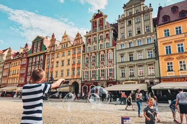 Wakacje z historią: dzieci z Powiatu Kaliskiego zwiedzały Pomorze Środkowe