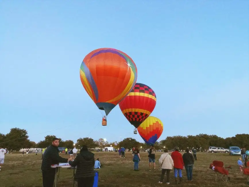Lot balonem na uwięzi – atrakcja na Dożynkach w Zbiersku