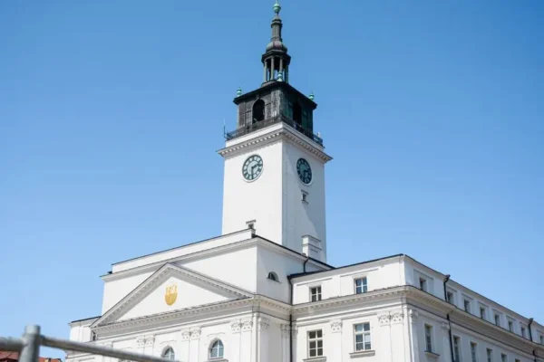 Prezydent Kalisza dołącza do stowarzyszenia byłego premiera Mateusza Morawieckiego