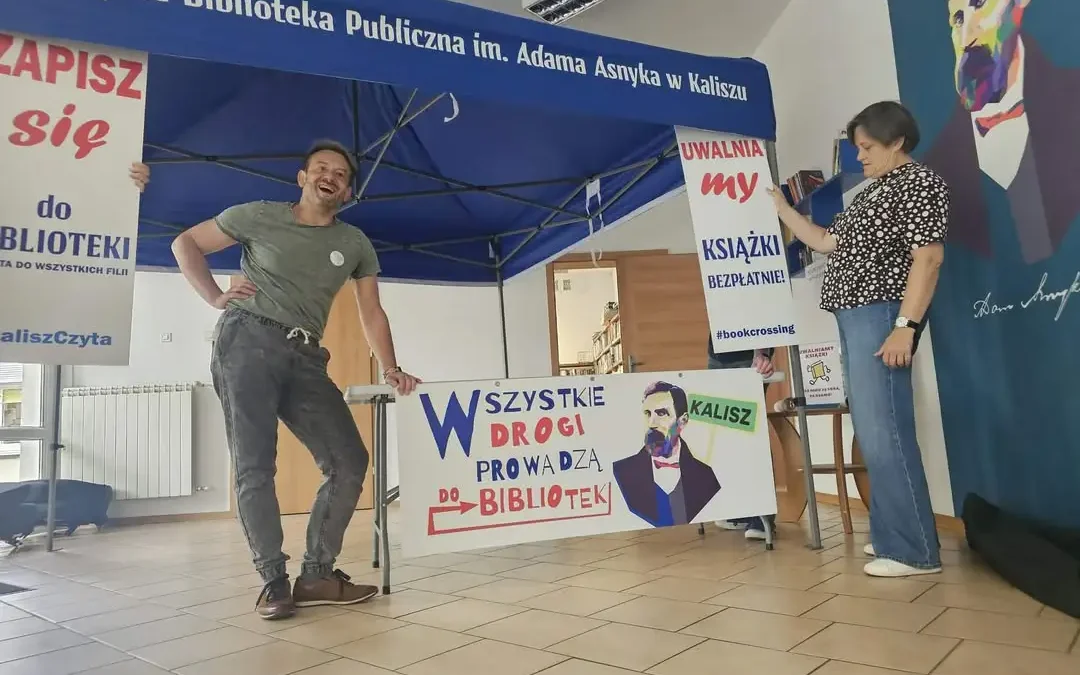 Święto Ulicy Niecałej w Kaliszu: bookcrossing, karta biblioteczna i upominki
