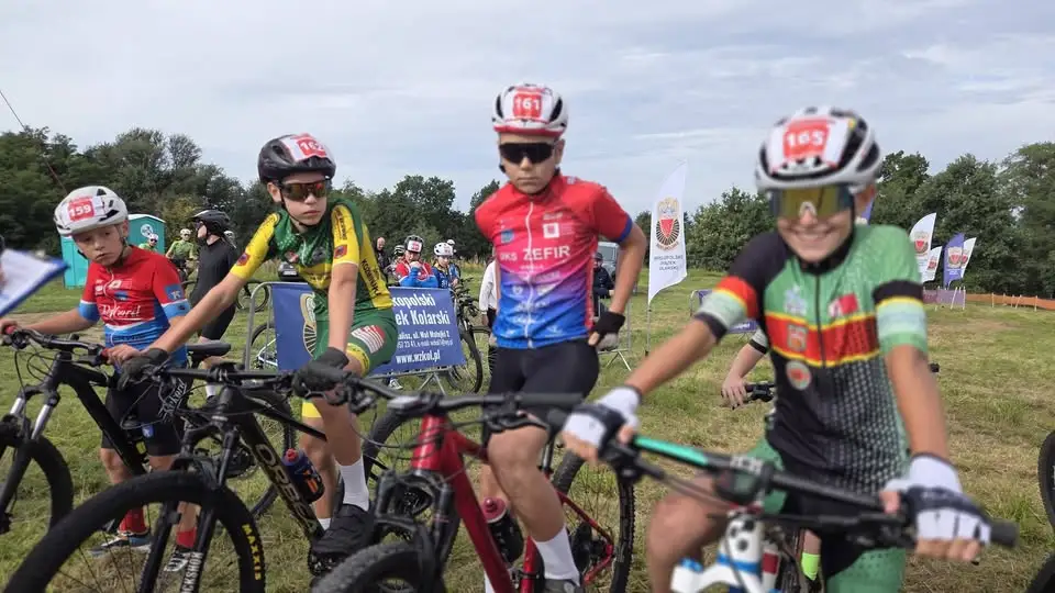 IV Memoriał MTB im. Bronka Krakusa w Nędzerzewie i Tłokini – ponad 200 młodych kolarzy na starcie