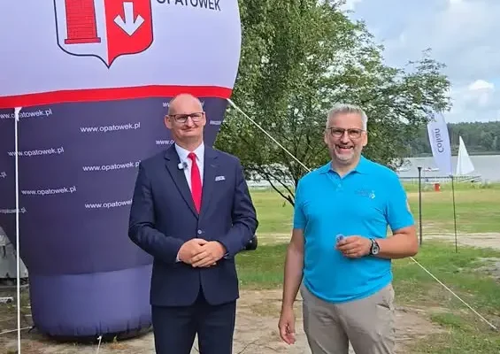 Regaty w Opatówku: rozmowa z wiceburmistrzem o żeglarskich zmaganiach
