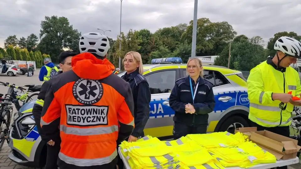 10. Rajd rowerowy w Kaliszu – bezpieczeństwo w kasku i odblasku