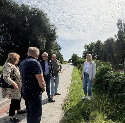 Objazd dróg powiatowych w Gminie Lisków. Ustalono terminy napraw
