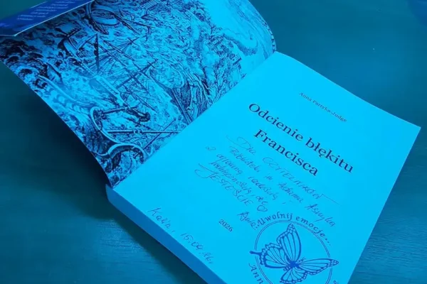 Premiera „Odcieni błękitu. Francisca” w Miejskiej Bibliotece Publicznej w Kaliszu