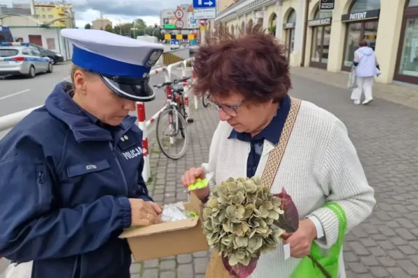 Kalisz: finał europejskiej akcji Roadpol Safety Days i policyjna lekcja o odblaskach