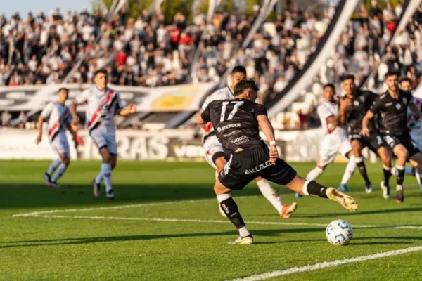 KKS 1925 Kalisz kontra wicelider. Hit 10. kolejki na Stadionie Miejskim