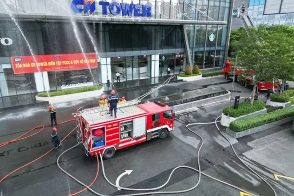 Pożar Stacji Uzdatniania Wody w Stawiszynie – możliwe przerwy w dostawie wody