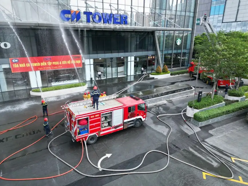 Pożar Stacji Uzdatniania Wody w Stawiszynie – możliwe przerwy w dostawie wody