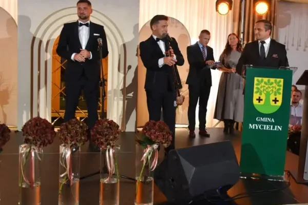 Powiat Kaliski nagrodził twórców kultury. Gala w Słuszkowie