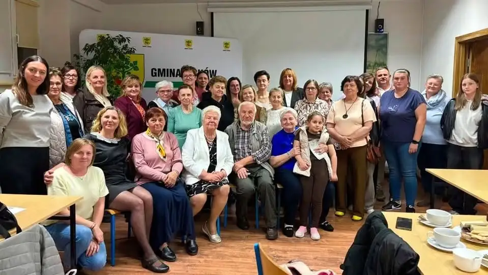 Lisków uczcił Aleksandrę Czelustę – mistrzynię tiulowych czepców kaliskich