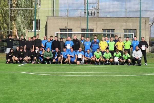 Turniej piłki nożnej OSP w Gminie Żelazków – triumf drużyny z OSP Skarszew