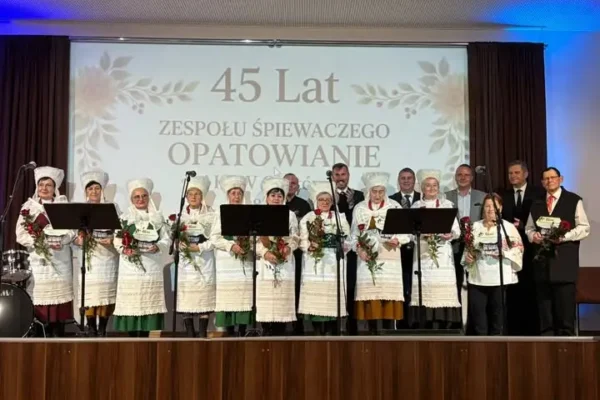 Jubileusz 45-lecia Zespołu Śpiewaczego „Opatowianie” i KGW w Opatówku