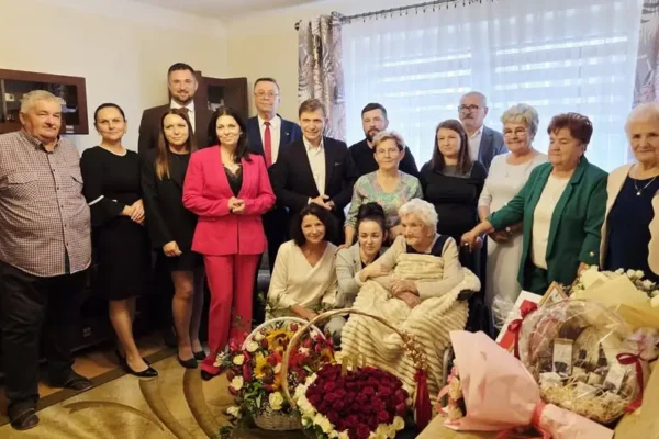 Pani Marianna Tułacz z Aleksandrii świętuje setne urodziny