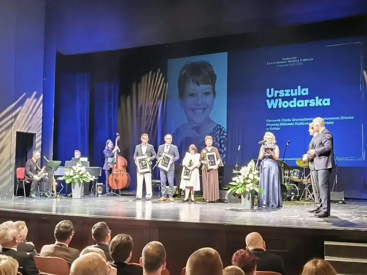 Kalisz: Nagrody Prezydenta dla bibliotekarek podczas inauguracji Roku Kulturalnego