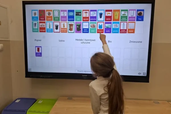 Gmina Lisków z nowymi ekopracowniami. „Zielone Klasy” już gotowe