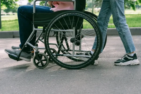 320 mln zł na asystencję osobistą – nabór wniosków tylko do 12 października